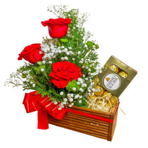 Arranjo com 03 rosas e Ferrero Roche (8 unidades)
